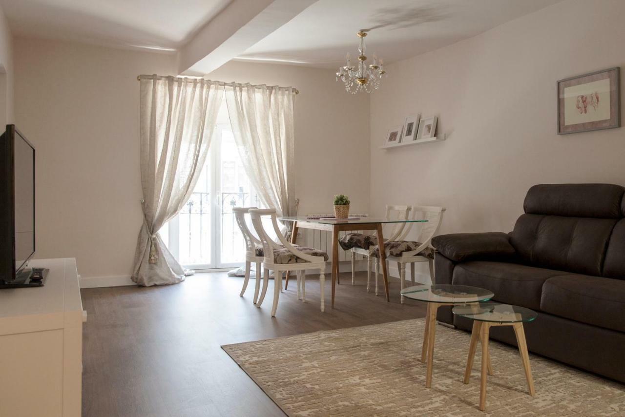 Vut Carreteria9 Apartment Cuenca  Bagian luar foto