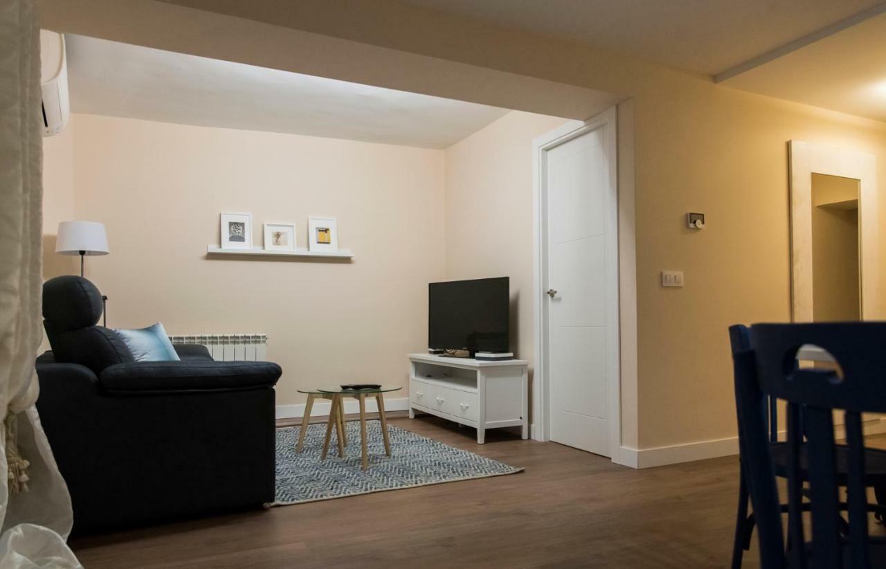 Vut Carreteria9 Apartment Cuenca  Bagian luar foto